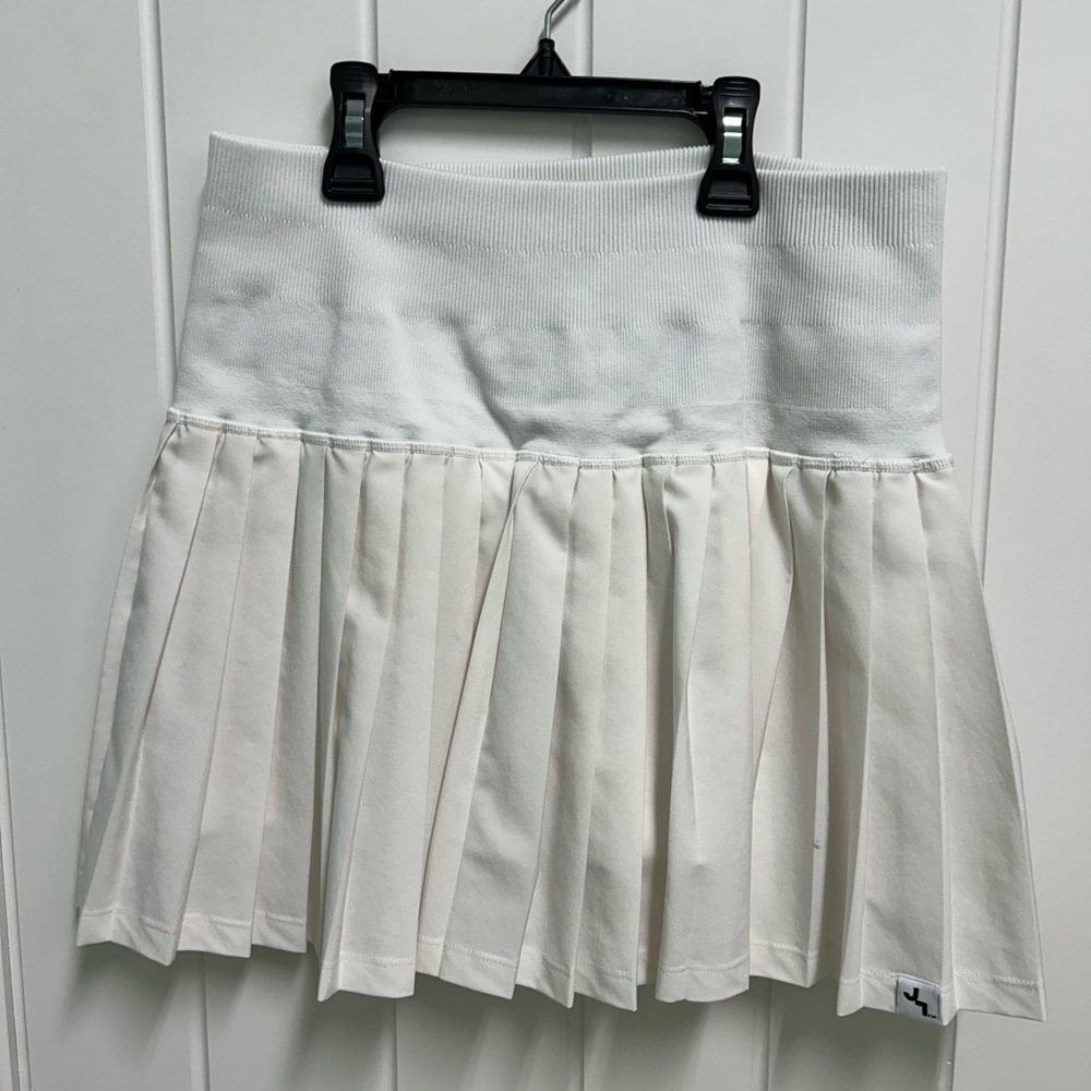 All in Motion White and Yellow Skater Skirt Set - Picture 2 of 6